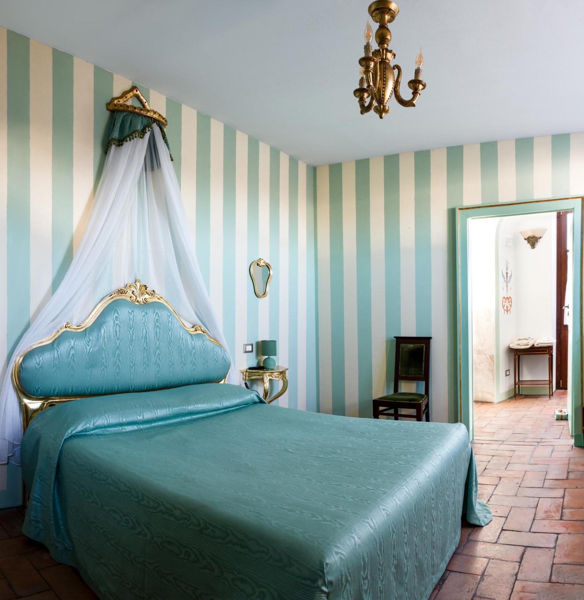 Agriturismo Castello Beccaria Pieve del Cairo Luaran gambar